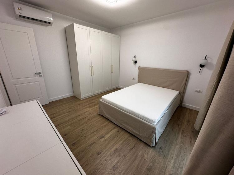 Apartament cu 3 camere decomandat, mobilat în Universitate