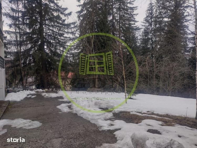 Apartament cu 2 camere decomandat în Predeal