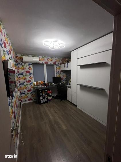 Apartament cu 2 camere decomandat în Ozana