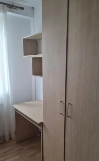 Casă individuală cu 4 camere cu Canalizare în Ghencea