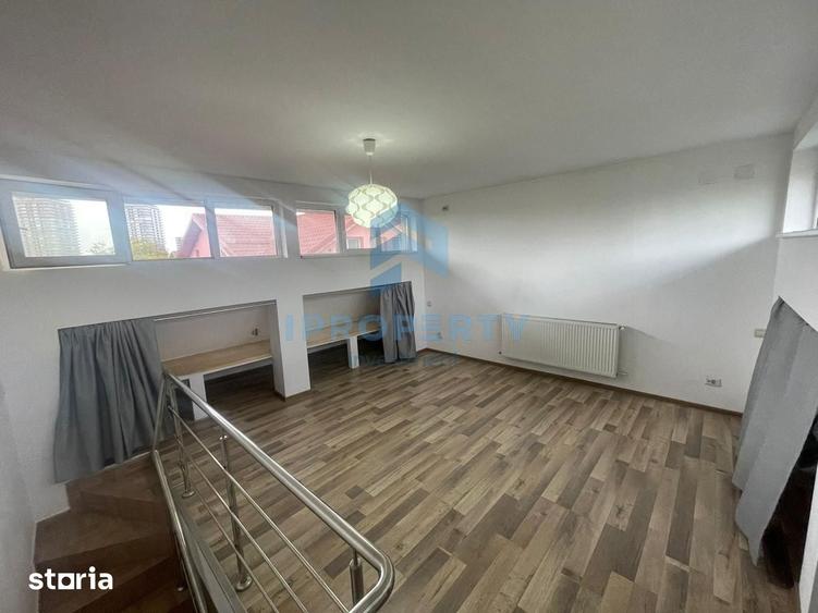 Casă cu 4 camere cu Teren 200 Mp în Apărătorii Patriei