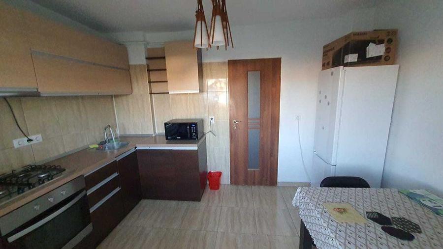 Garsonieră decomandată, mobilată în Zimbru