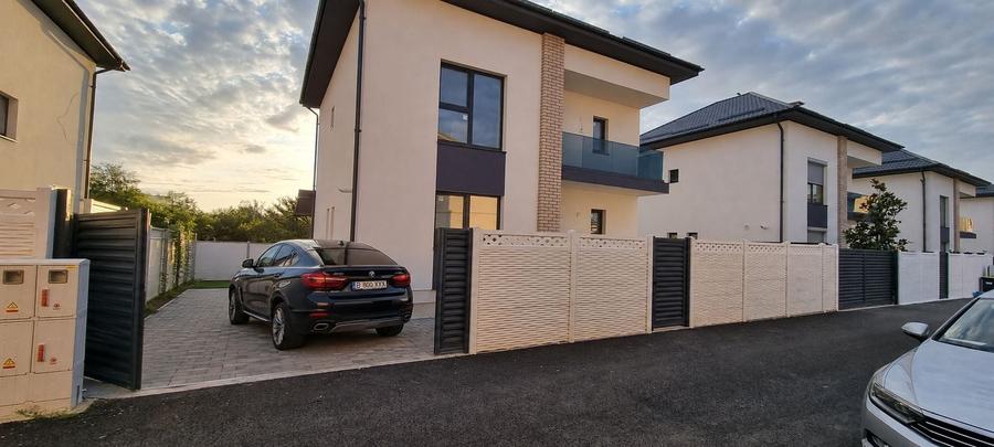 Casă individuală cu 5 camere cu Canalizare în Ultracentral