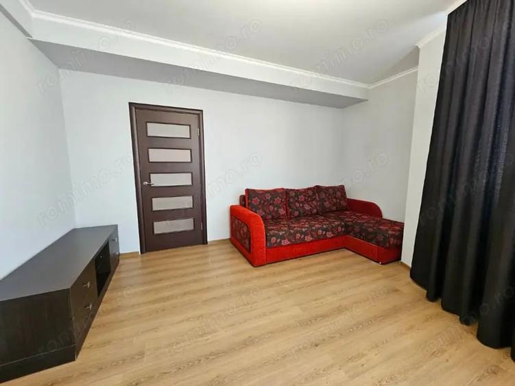 Apartament cu 2 camere decomandat în Triaj
