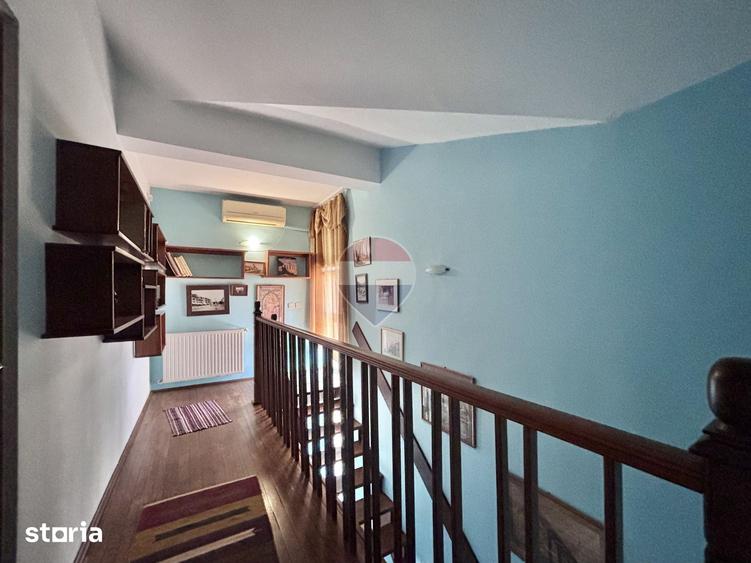 Casă cu 3 camere cu Teren 159 Mp în Palazu Mare