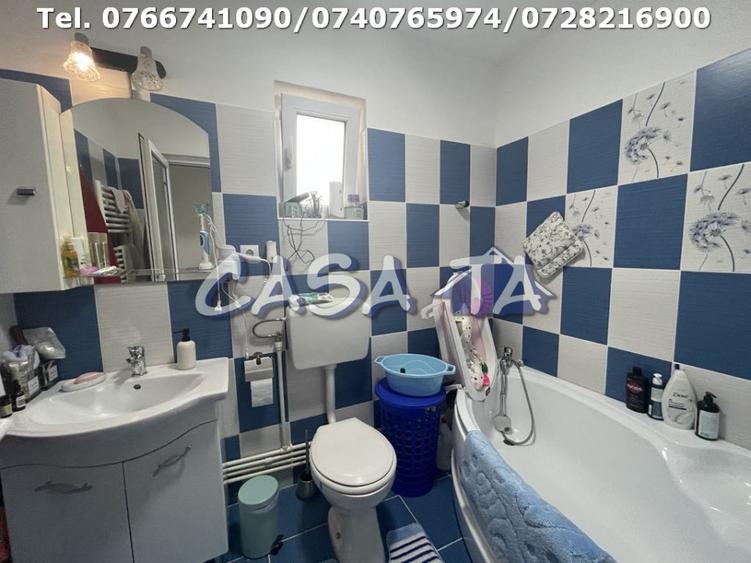 Casă individuală cu 3 camere cu Canalizare în Iezureni