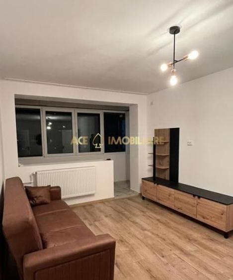 Apartament cu 2 camere semidecomandat, mobilat în Giurgiului