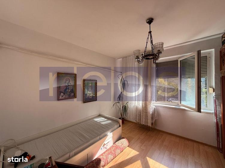 Apartament cu 3 camere decomandat în Doamna Ghica