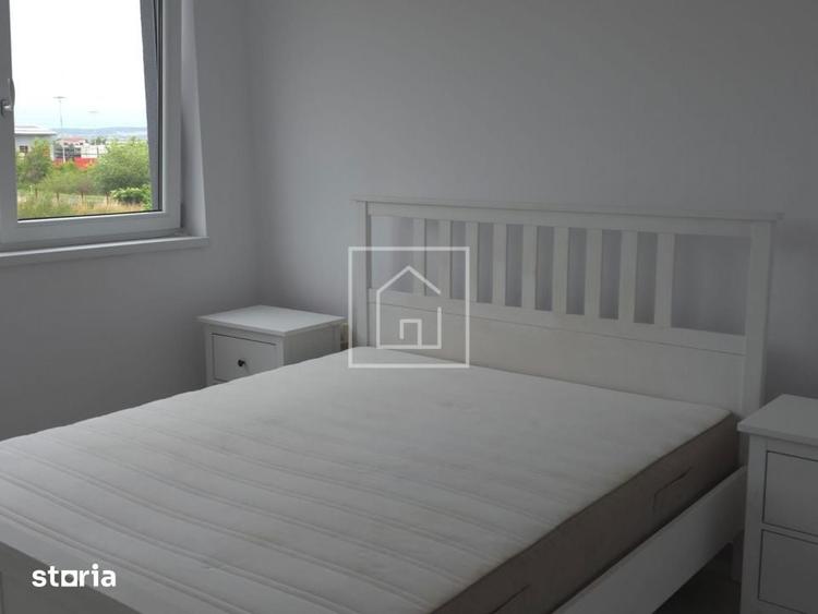 Casă cu 5 camere cu Teren 160 Mp în Cristian