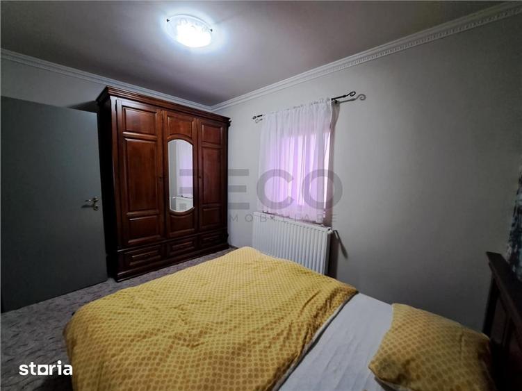 Casă cu 8 camere cu Teren 500 Mp în Central