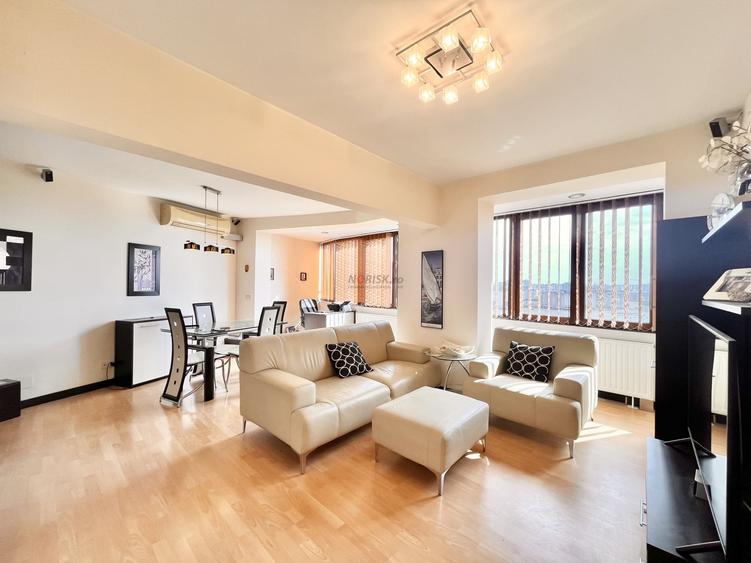 Apartament cu 3 camere semidecomandat, mobilat în Tineretului