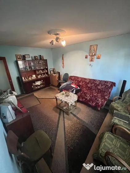 Apartament cu 2 camere decomandat în Dacia