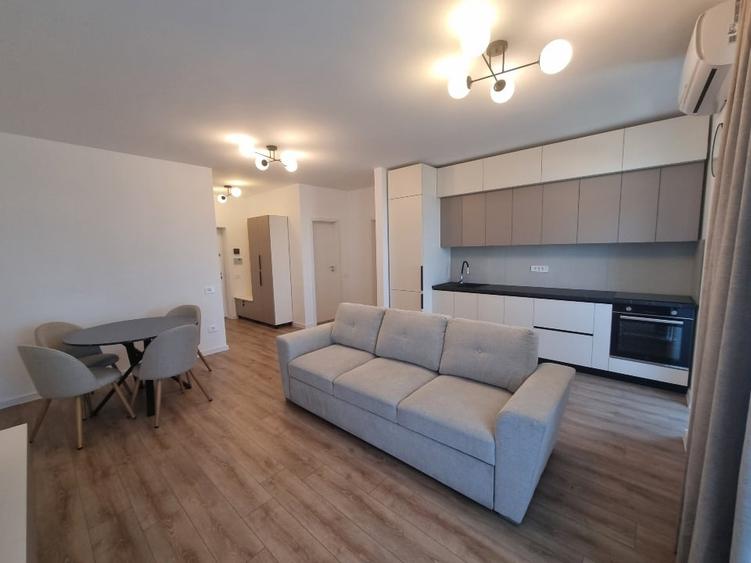 Apartament cu 2 camere semidecomandat în Take Ionescu