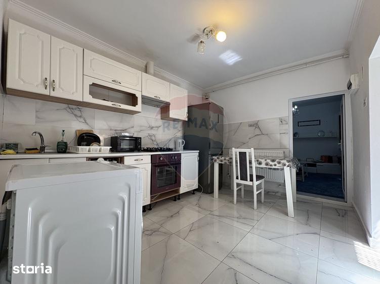 Casă cu 4 camere cu Teren 200 Mp în Coiciu