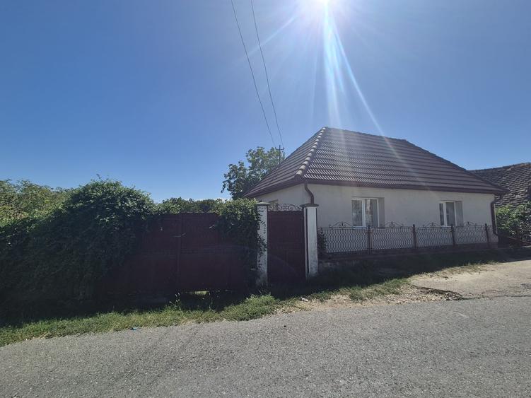 Casă individuală cu 3 camere cu Teren 746 Mp în Vingard