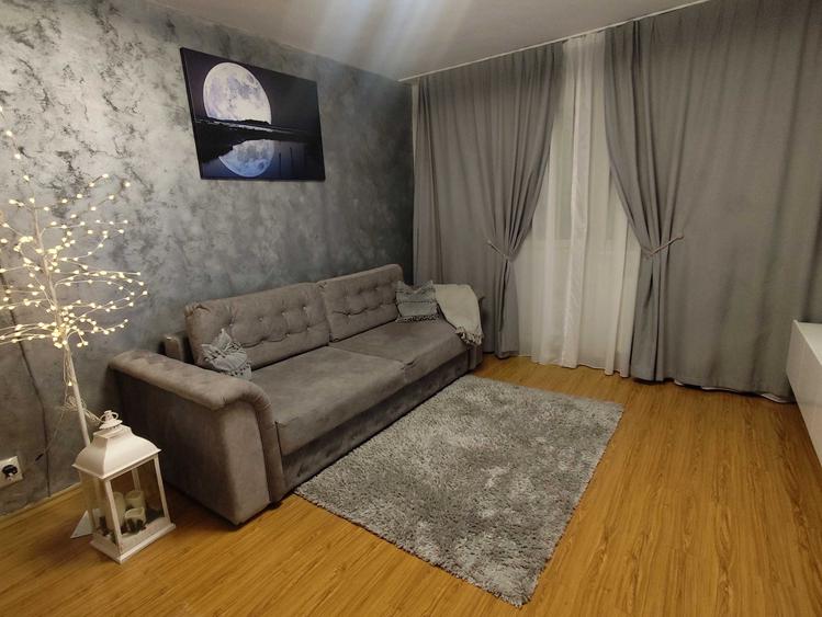 Apartament cu 2 camere semidecomandat în Vasile Aaron