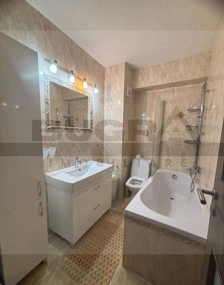 Apartament cu 3 camere semidecomandat în Mănăștur