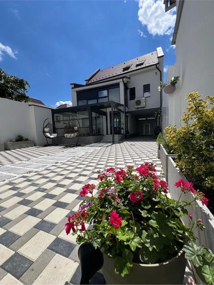 Casă cu 4 camere cu Teren 230 Mp în Terezian