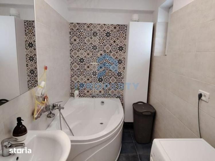 Apartament cu 3 camere în Metalurgiei