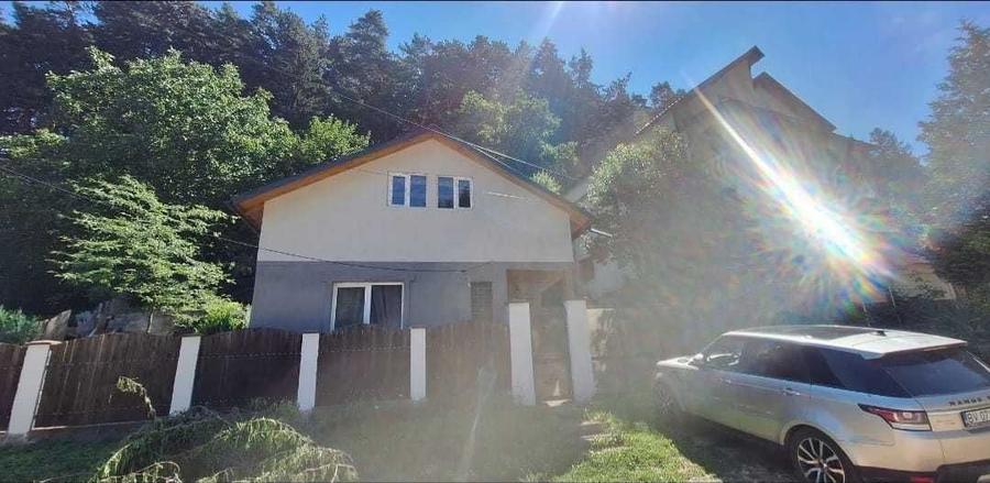 Casă cu 2 camere în Central