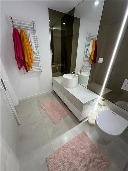 Apartament cu 3 camere decomandat, mobilat în Pipera