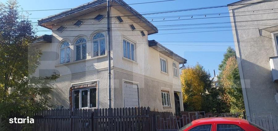 Casă cu 3 camere cu Teren 300 Mp în Central