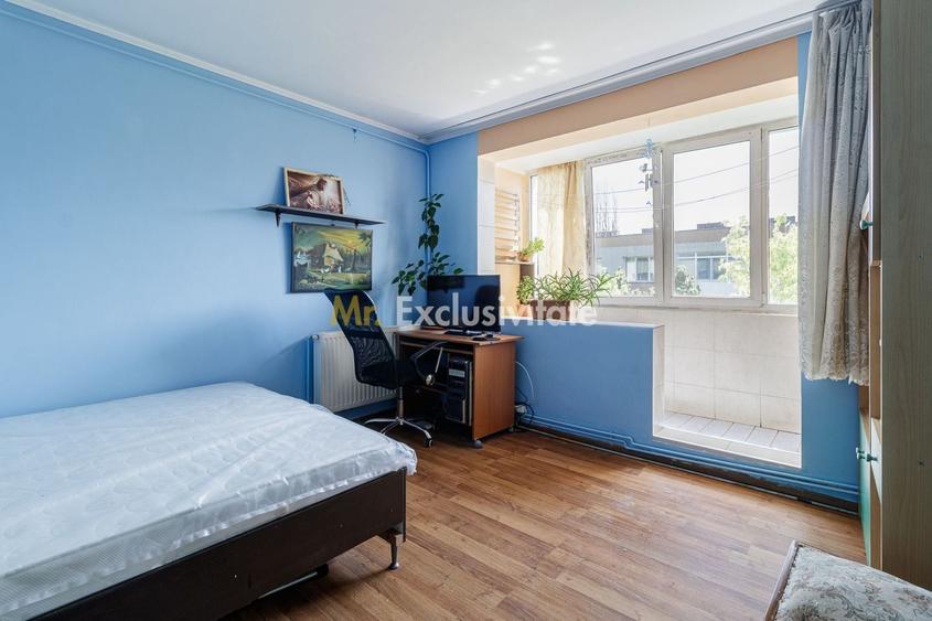 Apartament cu 3 camere decomandat în Drumul Taberei