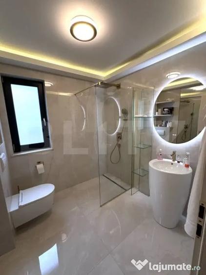 Apartament cu 3 camere semidecomandat în Dej