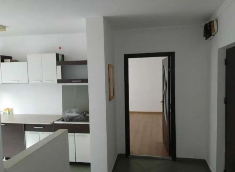 Apartament 2 Camere,Nerva Traian,bl.1990,reabilitat,et.4/8,DECOMANDAT,nemobilat - 2