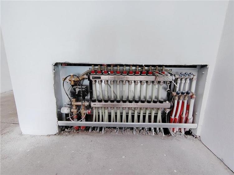 Duplex cu 4 camere cu Canalizare în Moșnița Veche
