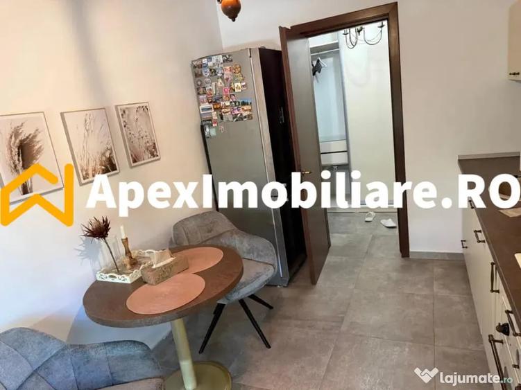 Apartament cu 2 camere decomandat în Politehnica