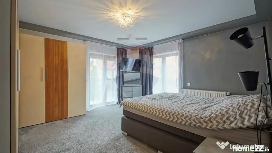 Casă cu 1 camere cu Teren 300 Mp în Codlea