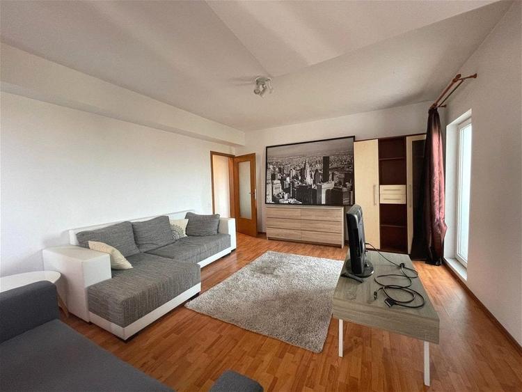 Apartament cu 2 camere decomandat, mobilat în Zorilor