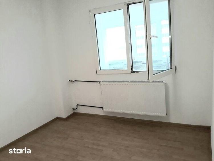 Apartament cu 2 camere semidecomandat în Fundeni