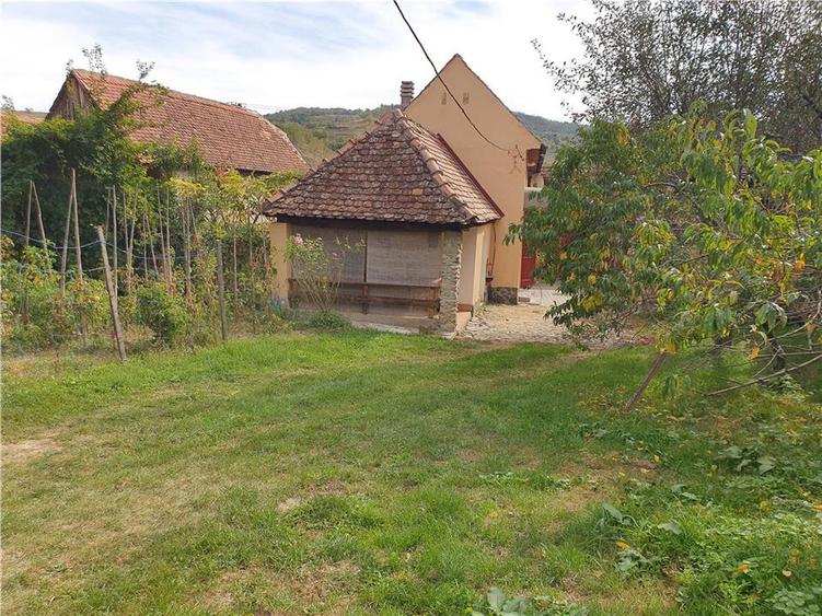 Casă cu 3 camere cu Canalizare în Aciliu
