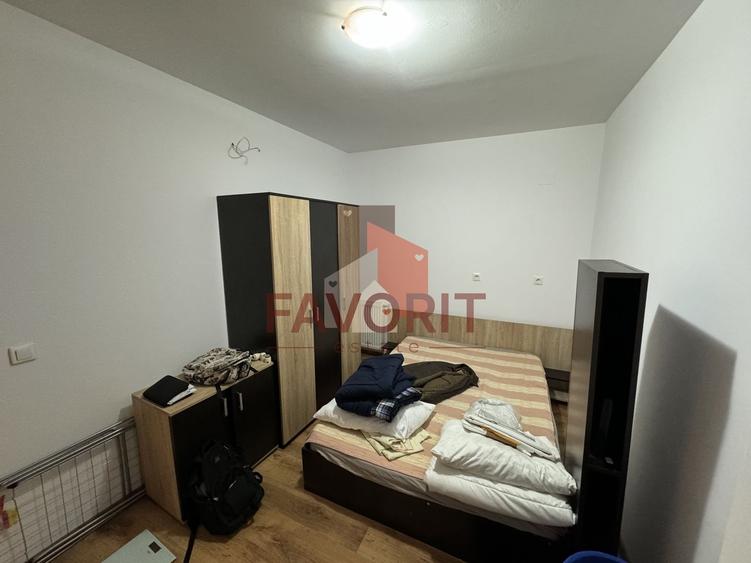 Bloc nou | Disponibil imediat | Boxa in CF | Pozitie excelenta | - 8