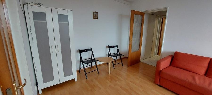 Apartament cu 2 camere semidecomandat în Tineretului