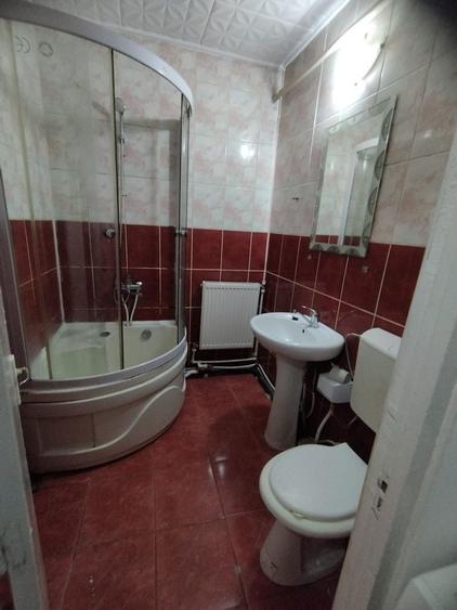 Garsonieră semidecomandată în Barieră
