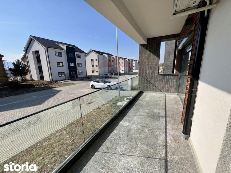 Apartament cu 2 camere decomandat în Cristian