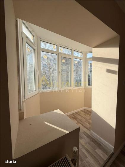 Apartament cu 3 camere decomandat în Apărătorii Patriei