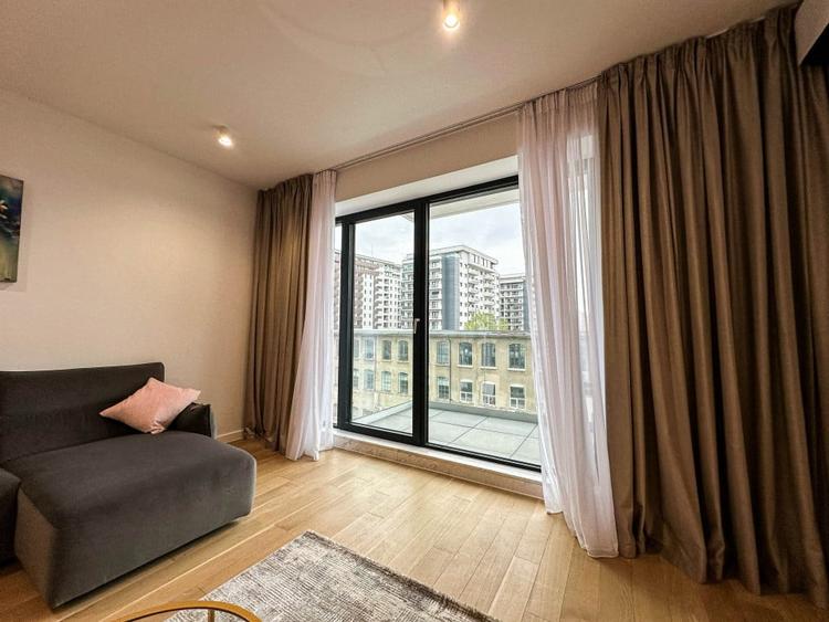 Apartament cu 2 camere semidecomandat, mobilat în Timpuri Noi