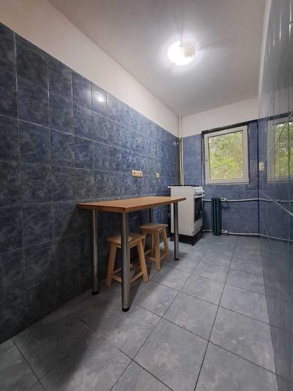 Garsonieră decomandată în Românești