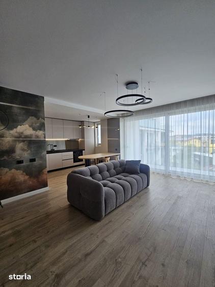 Apartament cu 3 camere decomandat în Ultracentral