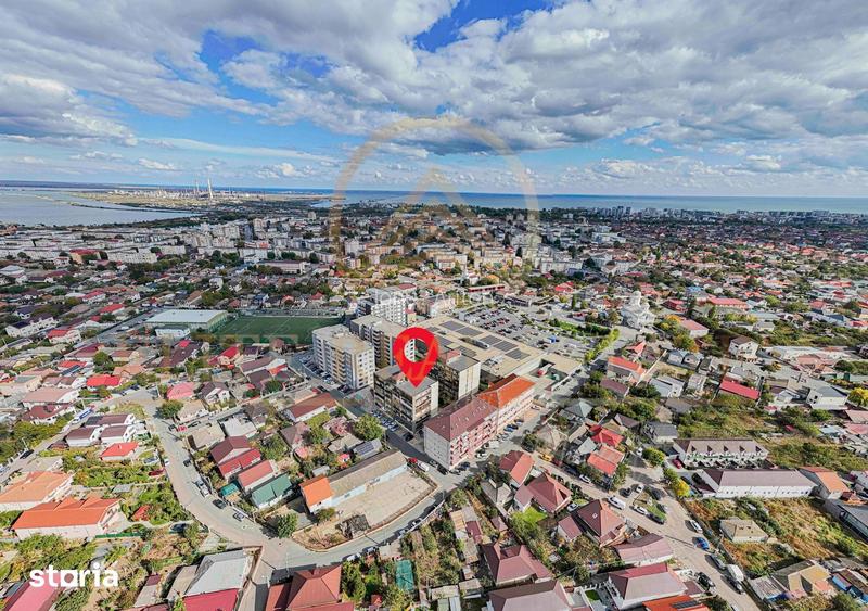 Apartament cu 3 camere, mobilat ?i cu parcare proprie