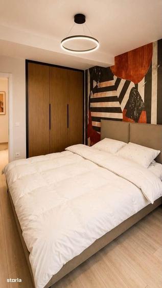Apartament cu 3 camere decomandat în Tractorul