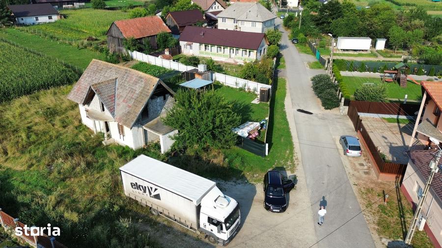 Casă cu 4 camere cu Teren 1000 Mp în Prejmer