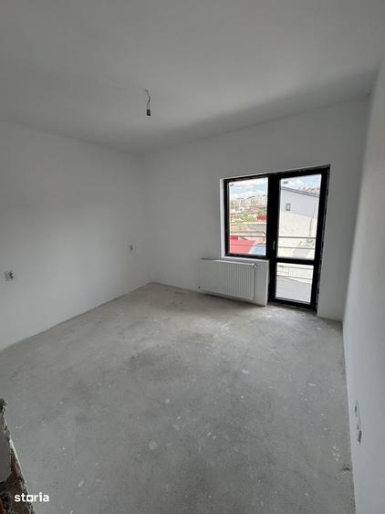 Apartament cu 3 camere în Antiaeriană