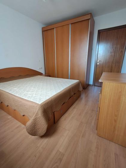 Apartament cu 3 camere decomandat în Eroii Revoluției