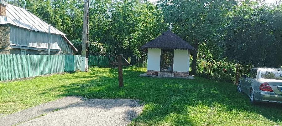 Casă cu Teren 1300 Mp în Cocorăștii Colț