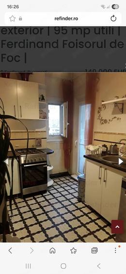 Apartament cu 4 camere decomandat în Ferdinand